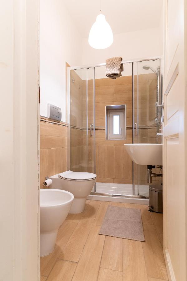 Four Luxury Apartment Palermo Kültér fotó